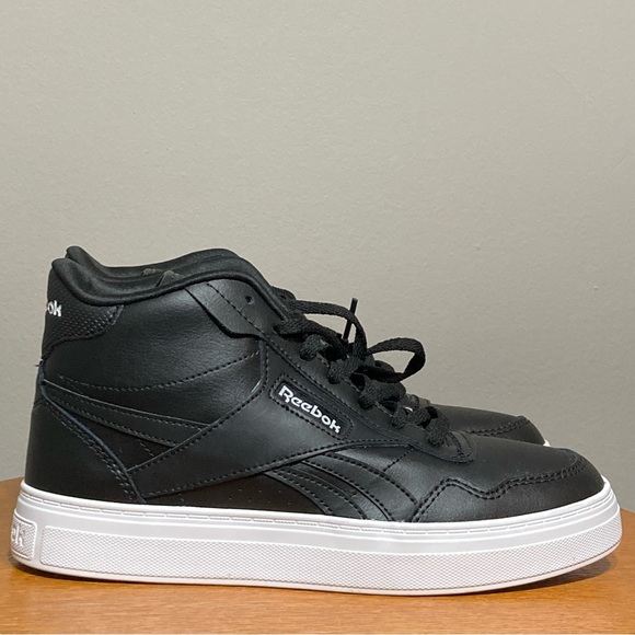 Reebok Black Leather Sneakers with White Soles - Picture 3 of 7
